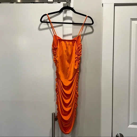 Fashion Nova Singapore Ruched Dress - Picture 8 of 12